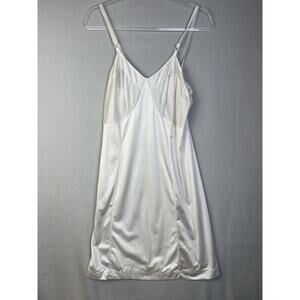 Sears Slip Women 34 Ivory Nylon Short Length Lingerie Pin Up Silky Feminine